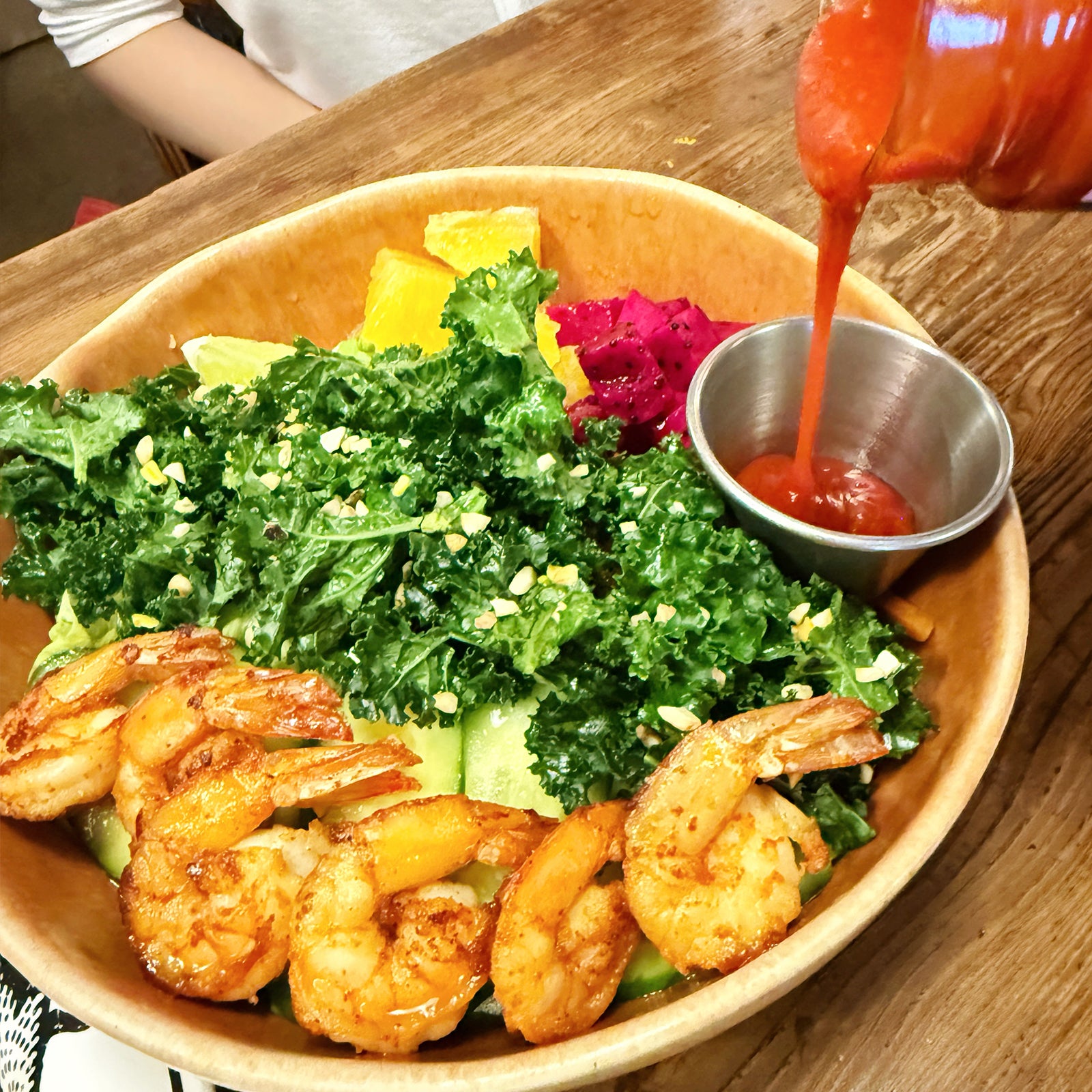 Dujosoo Sriracha Sauce: Tangy & Spicy Harmony in Every Drop!-20 bottles per case (10101366522177)